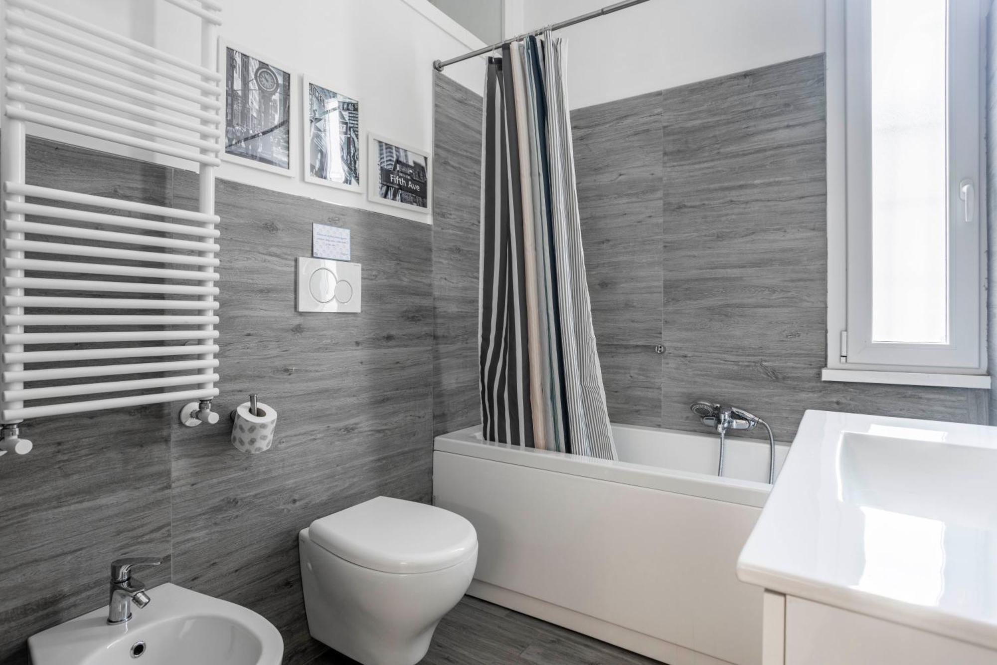 Merulana Deluxe Apartment Рим Экстерьер фото
