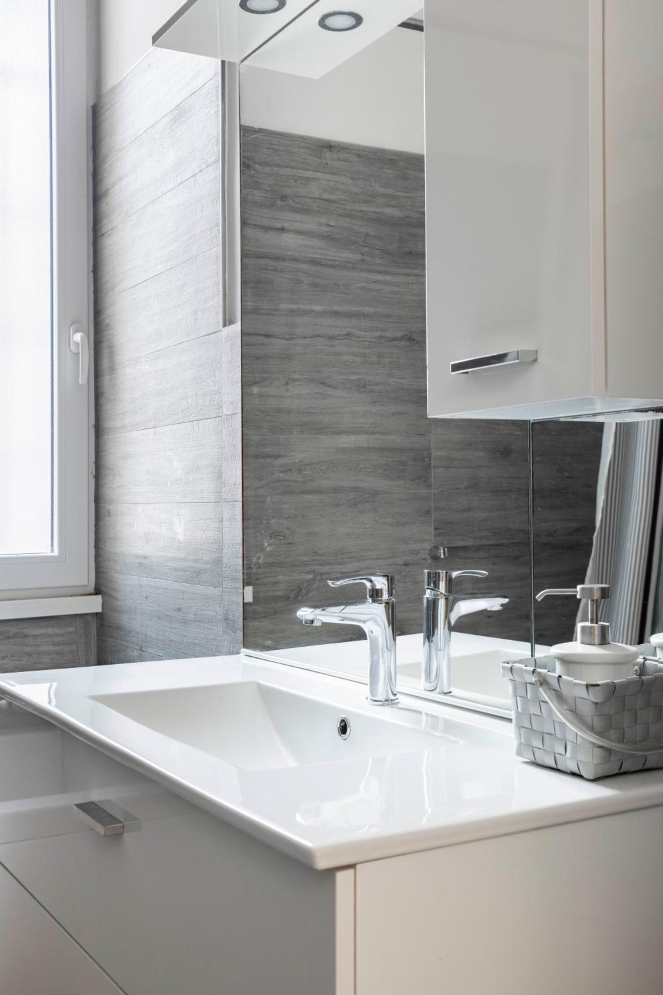 Merulana Deluxe Apartment Рим Экстерьер фото