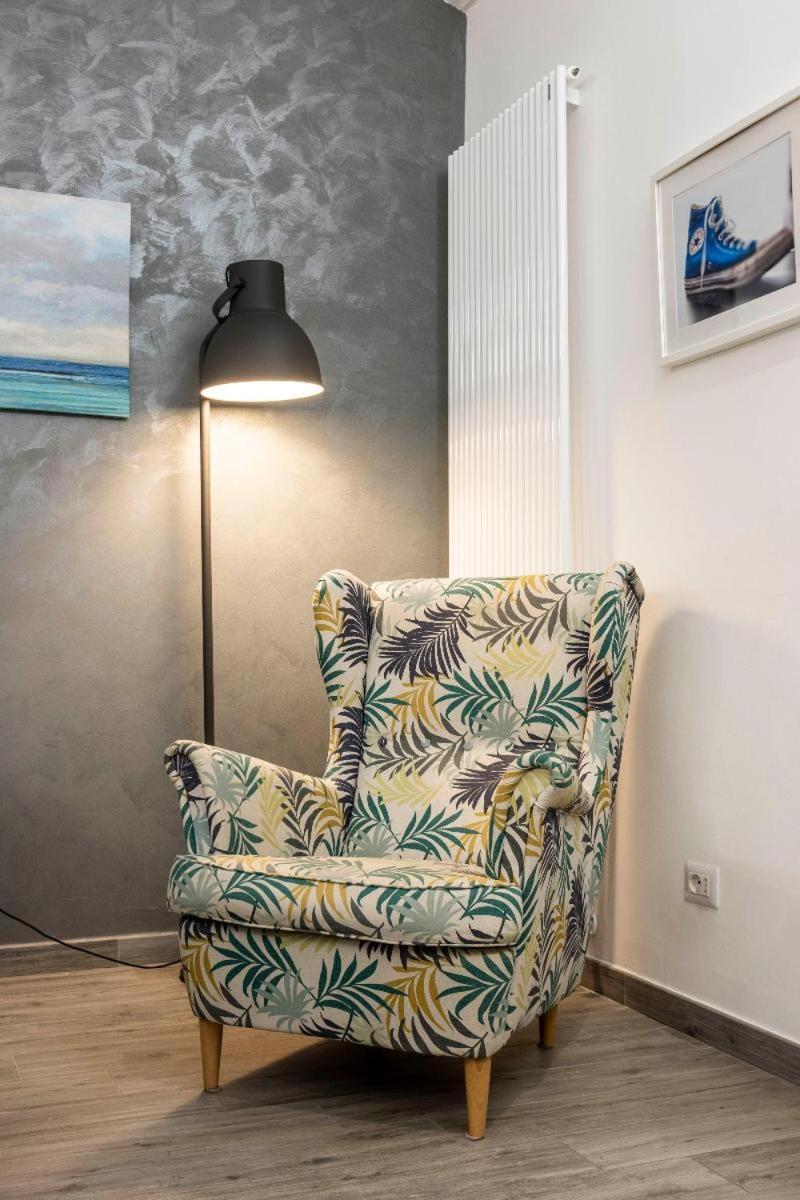 Merulana Deluxe Apartment Рим Экстерьер фото