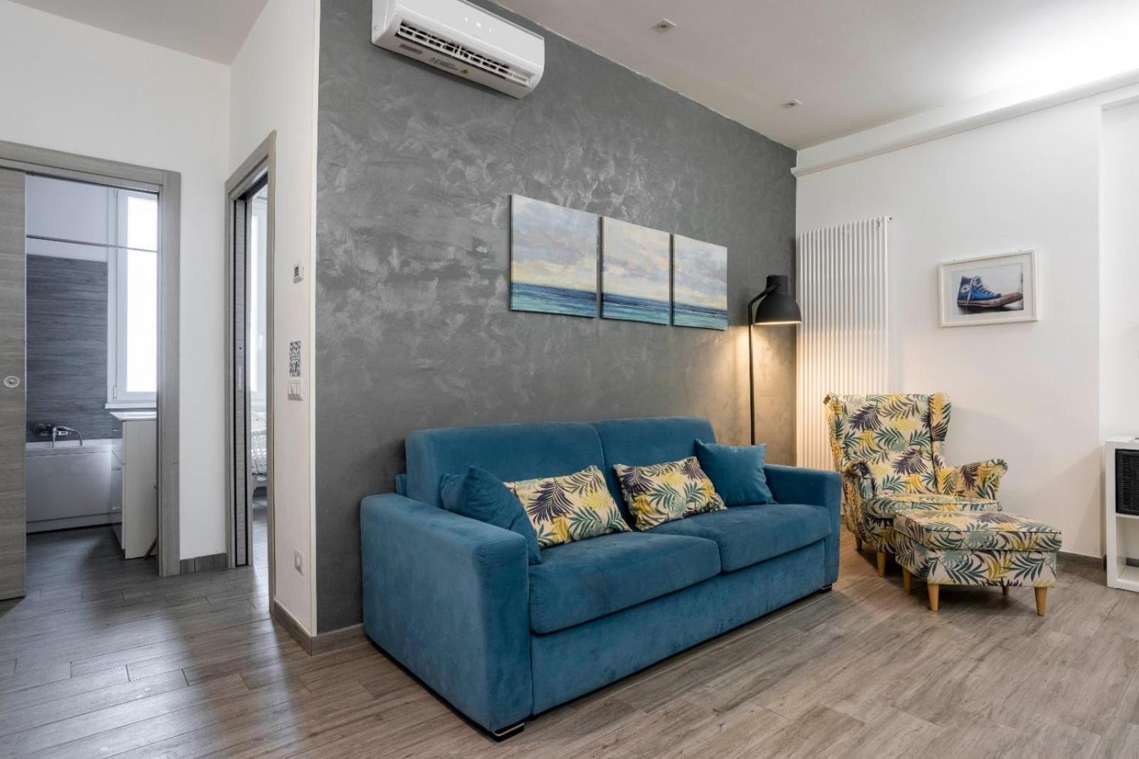 Merulana Deluxe Apartment Рим Экстерьер фото