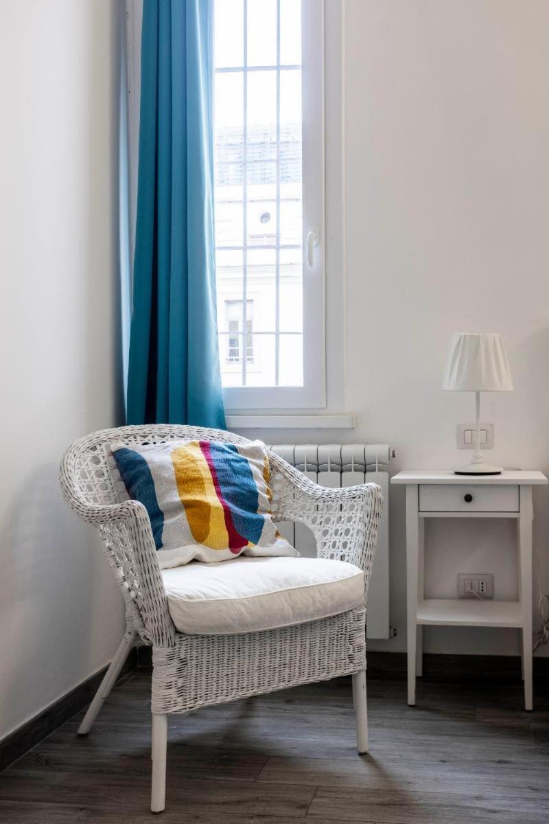 Merulana Deluxe Apartment Рим Экстерьер фото