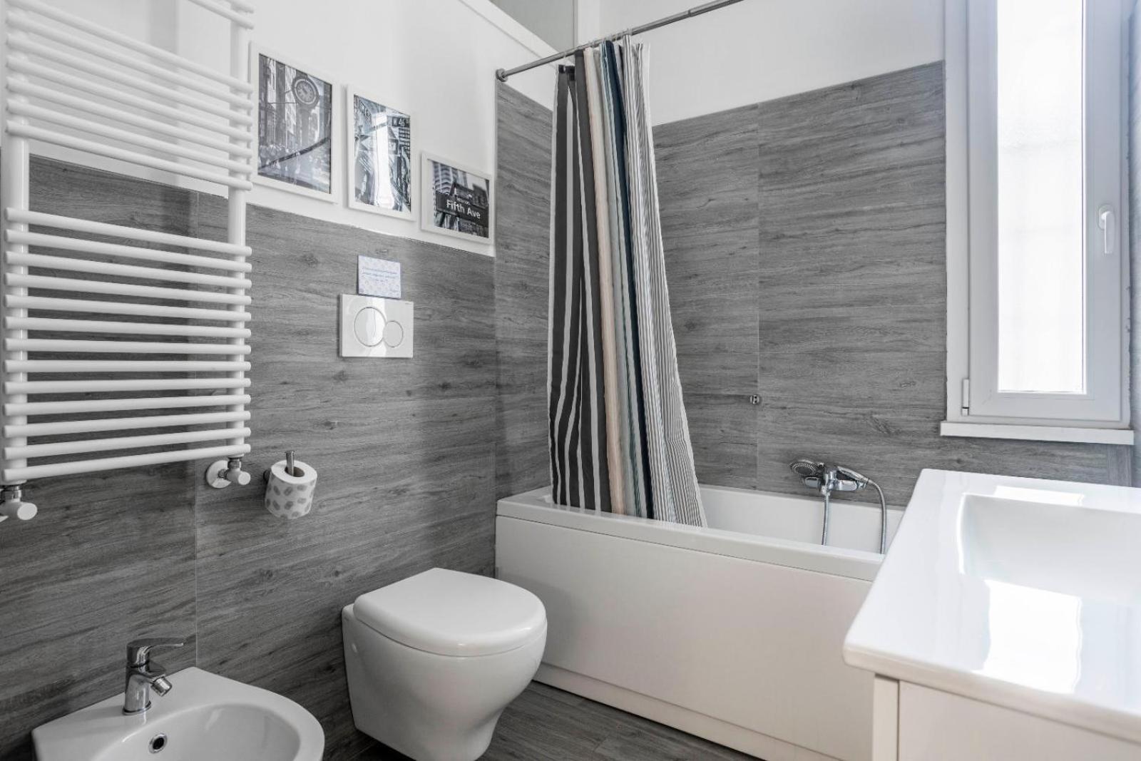 Merulana Deluxe Apartment Рим Экстерьер фото