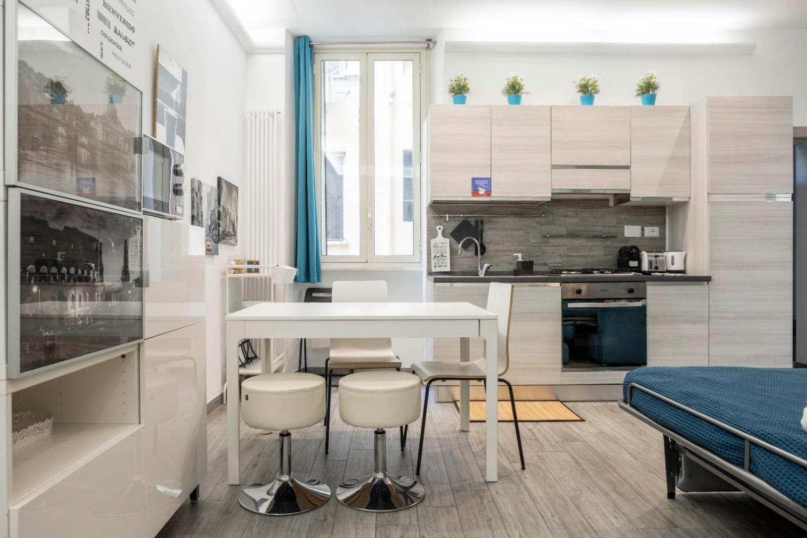 Merulana Deluxe Apartment Рим Экстерьер фото